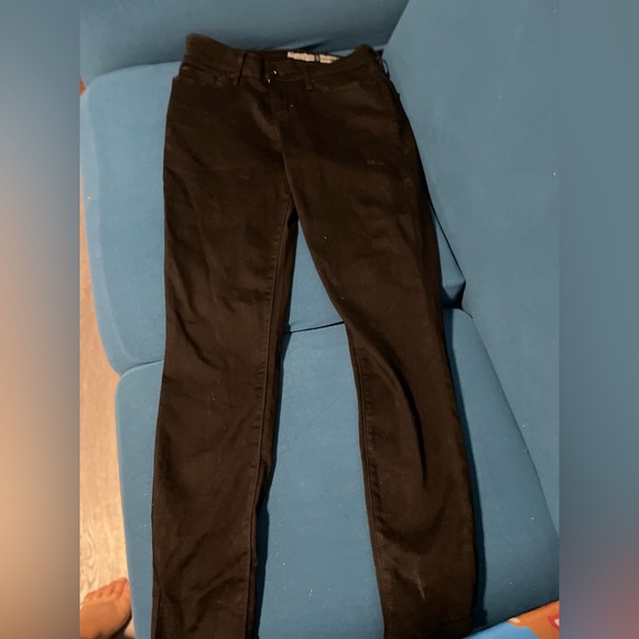 Modern Skinny Jeans - Picture 1 of 3